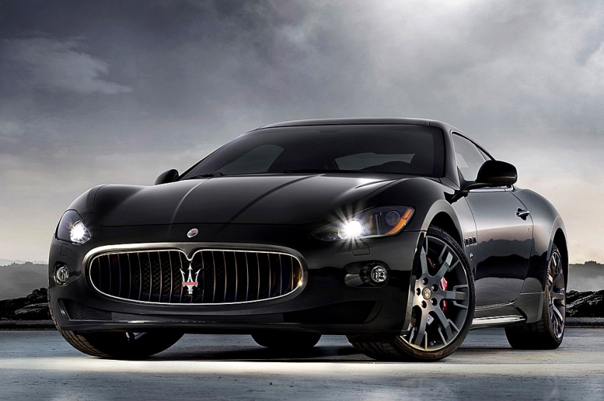 Топовый трезубец Maserati Gran Turismo S будет официально представлен на автосалоне в Женеве