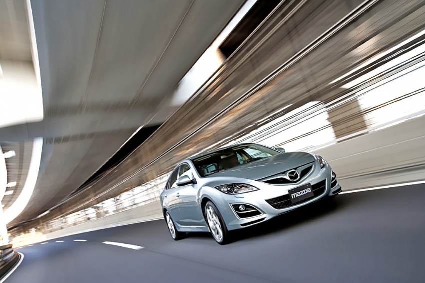 Обновлённую шестёрку Mazda официально покажут в Женеве