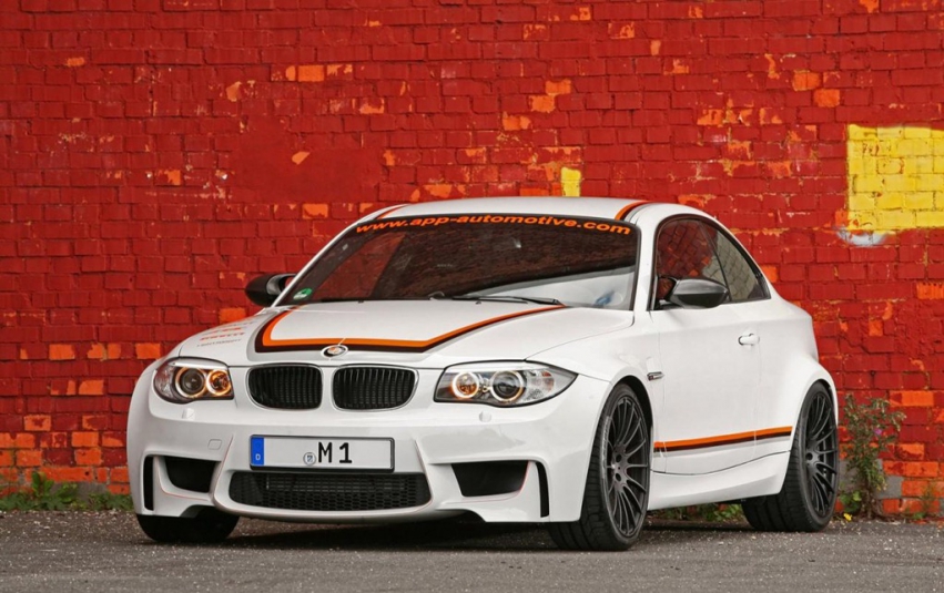 APP BMW 1-Series M Coupe