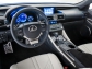Lexus RC F рекламирует супермодель, знойная красотка и "горячее" купе — идеальный дуэт