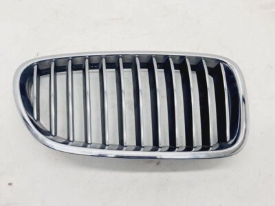 Решетка радиатора BMW 5 F10 51137200728 30 EUR