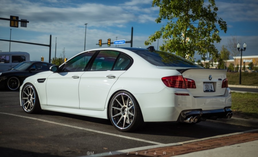 Продам запчасти для BMW F10, F15, E70