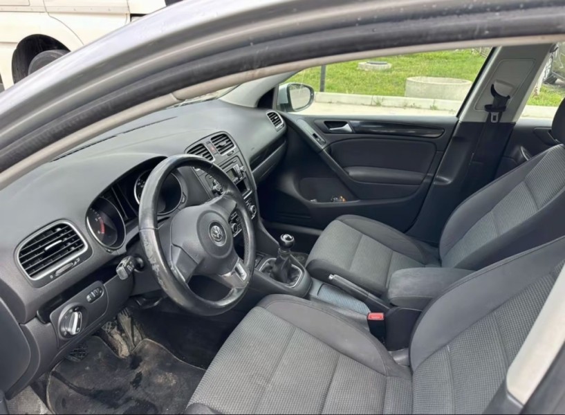 Volkswagen Golf 6, 2010 - 7