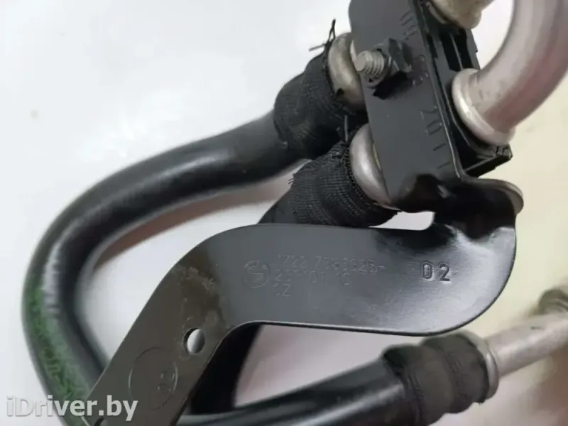 Держатель трубопровода масл. радиатора BMW 17227585325, 2021 - 3