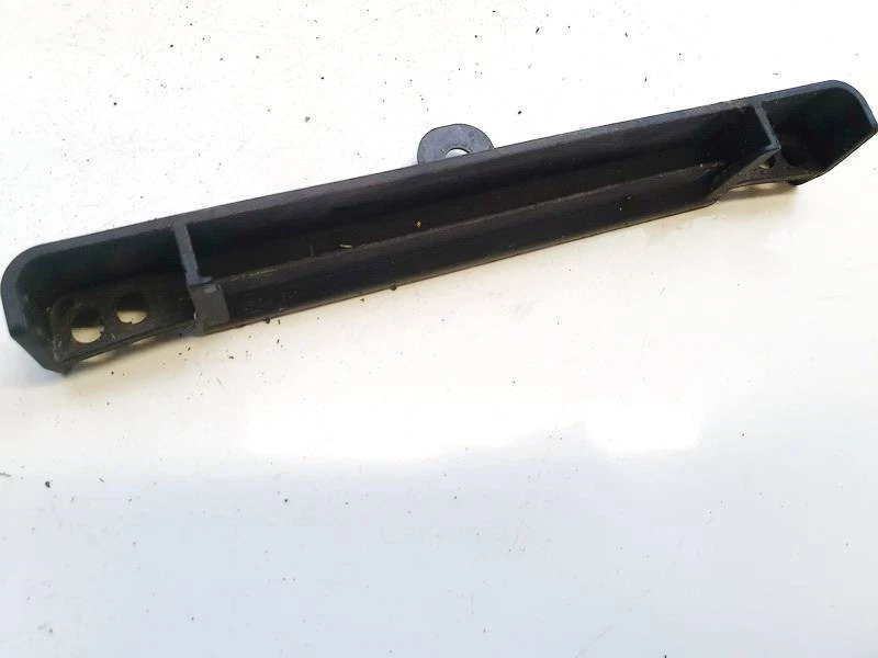 Кронштейн BMW 61139227134 Прижим втулки, 2019 - 2