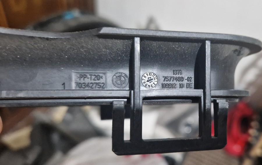 Разъем впускного коллектора BMW 13717577469, 2020 - 3