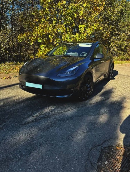 Tesla Model Y, 2022 - 2