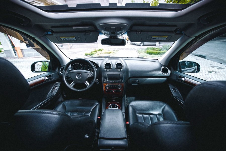 Mercedes-Benz ML500, 2006 - 3