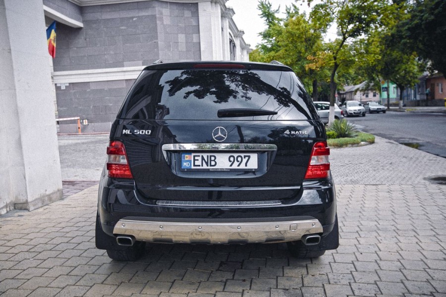 Mercedes-Benz ML500, 2006 - 7