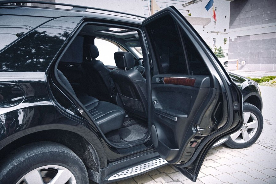 Mercedes-Benz ML500, 2006 - 8