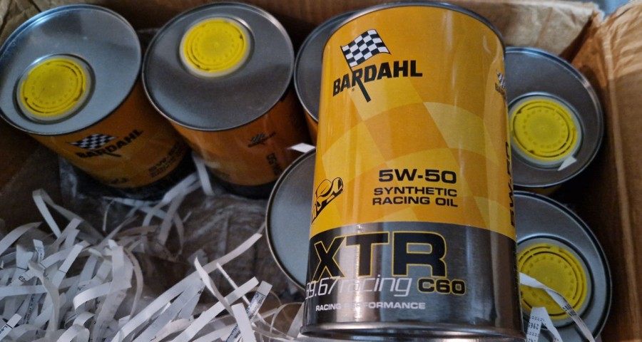 Продам масло автомобильное Bardahl 5w-50 500 MDL Продам масло автомобильное Bardahl 5w-50 500 MDL