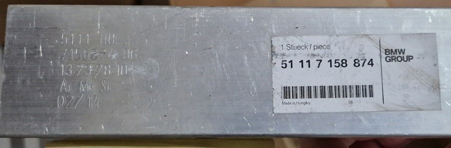51117158874 BMW 5 Передний правый нижний кронштейн бампера 535i 528i 550i, 2020 - 2
