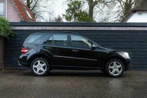 Mercedes-Benz ML500 11 300 EUR
