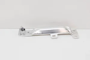 Vând 51117158893 BMW 5 F Кронштейн левый переднего бампера