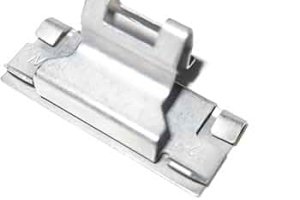 Vând 51418240509 BMW Кронштейн крепления накладки дверной панели