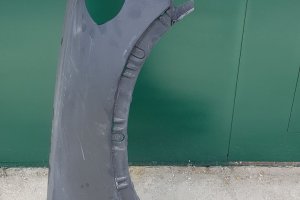 Vand aripa dreapta pentru un restyle BMW X5 e70 LCI - 40 euro 2013