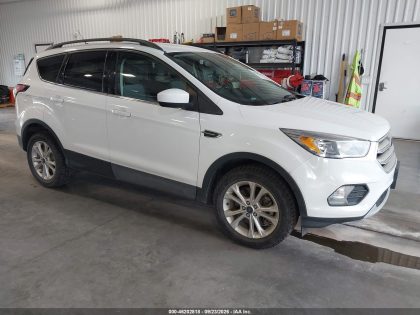 2018 FORD ESCAPE SE