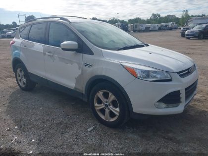 2015 FORD ESCAPE SE