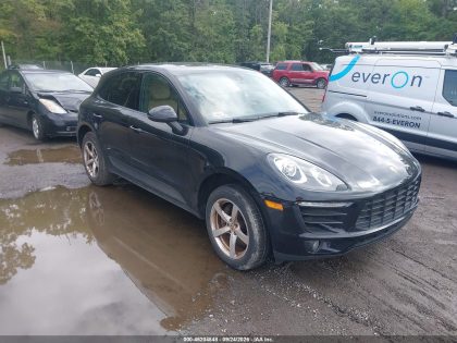 2017 PORSCHE MACAN