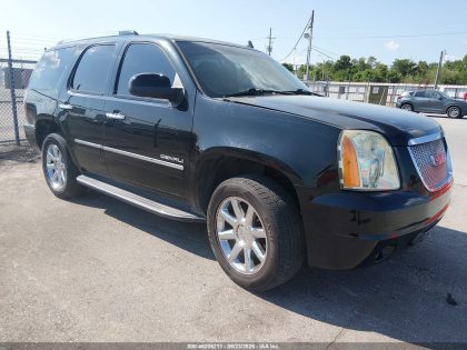 2011 GMC YUKON DENALI