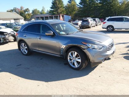 2012 INFINITI FX35