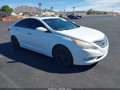 2011 HYUNDAI SONATA SE