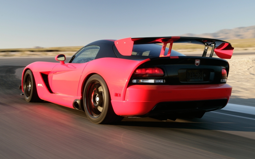 Мегазаводы: Как построить суперкар. Dodge Viper SRT. (2014-2015) Мегазаводы: Как построить суперкар. Dodge Viper SRT. (2014-2015)