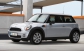 Viitorul hatchback de la Mini ar putea fi oferit şi într-o versiune cu cinci uşi