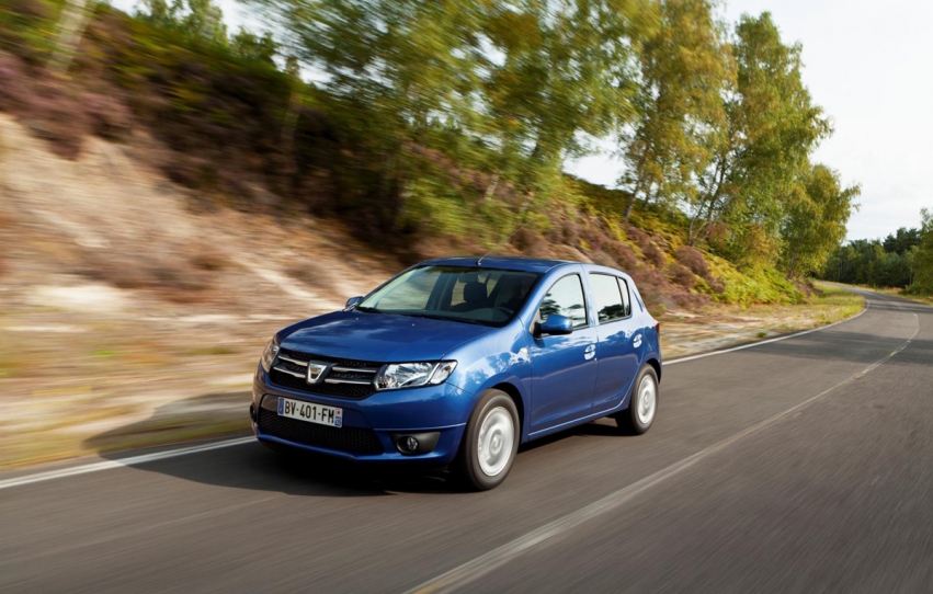 Dacia Sandero este cea mai ieftină maşină din Marea Britanie Dacia Sandero este cea mai ieftină maşină din Marea Britanie