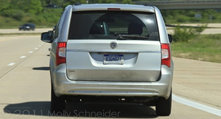 Lancia Grand Voyager снят на камеру в Мичигане Lancia Grand Voyager снят на камеру в Мичигане