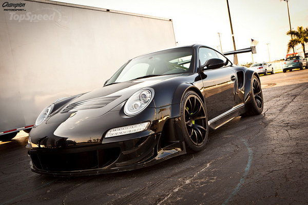 Porsche 911 RSR от Champion Motorsport Porsche 911 RSR от Champion Motorsport