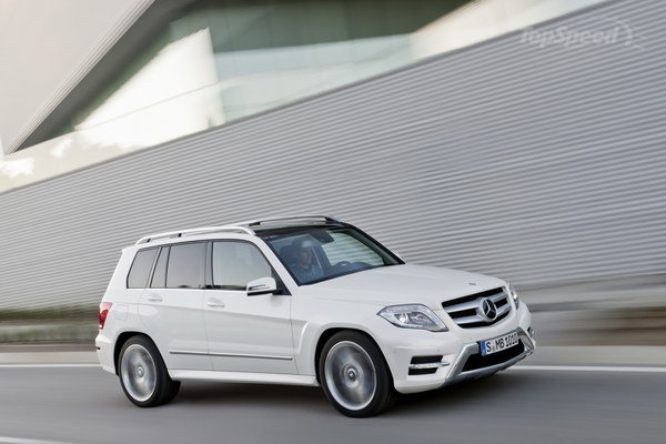 Появились официальные характеристики нового Mercedes GLK Появились официальные характеристики нового Mercedes GLK