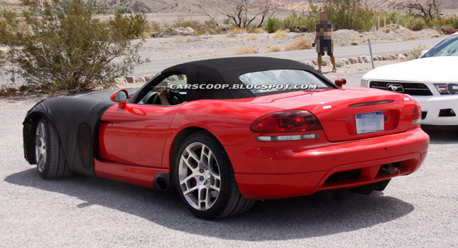 Dodge Viper 2013 будет показан на Автошоу в Нью-Йорке Dodge Viper 2013 будет показан на Автошоу в Нью-Йорке