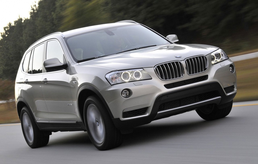 BMW X3 xDrive28i: Crossover-ul primeşte motorul de 2.0 litri şi 245 de cai BMW X3 xDrive28i: Crossover-ul primeşte motorul de 2.0 litri şi 245 de cai