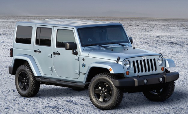 Jeep подготовили «зимние» версии Wrangler и Liberty Jeep подготовили «зимние» версии Wrangler и Liberty