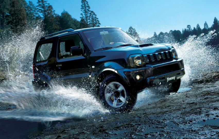 Suzuki Jimny a primit un facelift Suzuki Jimny a primit un facelift