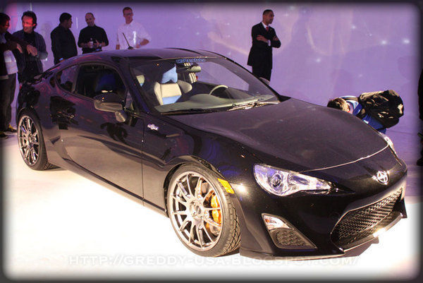 2013 Scion FR-S от Greddy 2013 Scion FR-S от Greddy