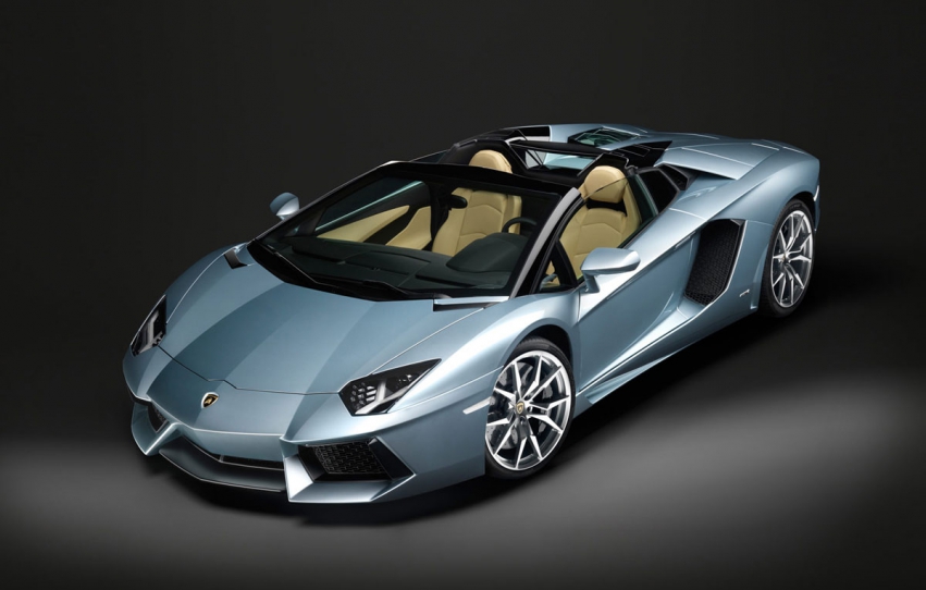 Lamborghini Aventador LP700-4 Roadster - primele imagini şi informaţii ale decapotabilei Lamborghini Aventador LP700-4 Roadster - primele imagini şi informaţii ale decapotabilei