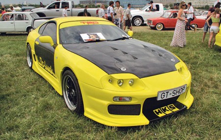 Домашний тюнинг Toyota Supra Домашний тюнинг Toyota Supra
