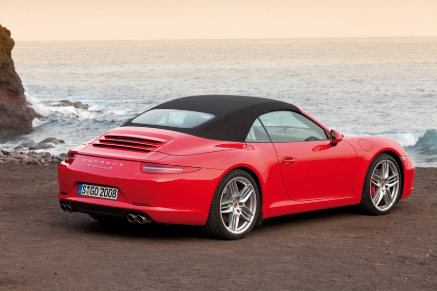 Новый кабриолет Porsche 911 с облегченной крышей Новый кабриолет Porsche 911 с облегченной крышей