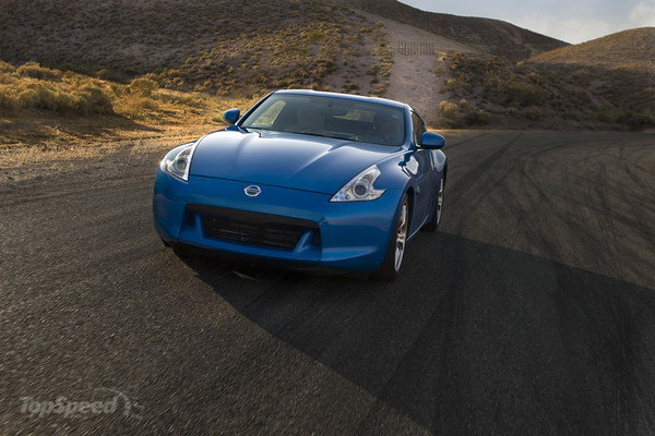 Nissan 370Z. Из 2009 в 2012 Nissan 370Z. Из 2009 в 2012