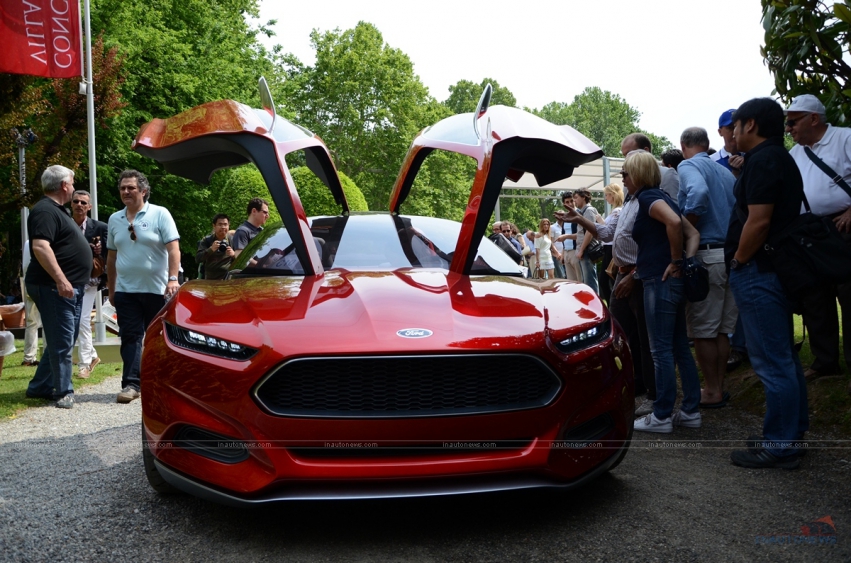 Ford снова продемонстрировала концепт Evos Ford снова продемонстрировала концепт Evos