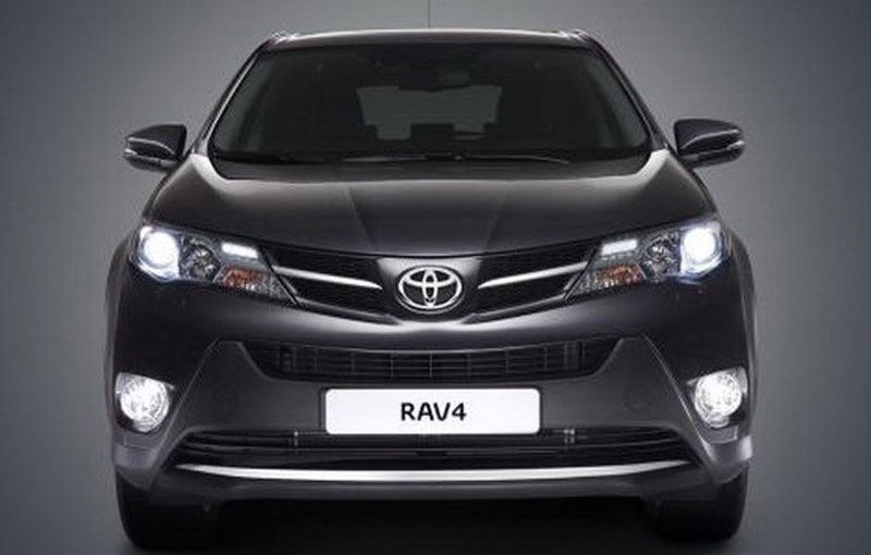 Noul Toyota RAV4 - imagini noi de tip teaser Noul Toyota RAV4 - imagini noi de tip teaser