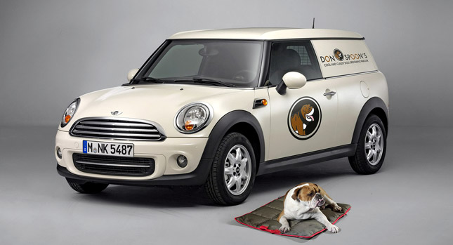 MINI представила серийную версию фургона Clubvan MINI представила серийную версию фургона Clubvan