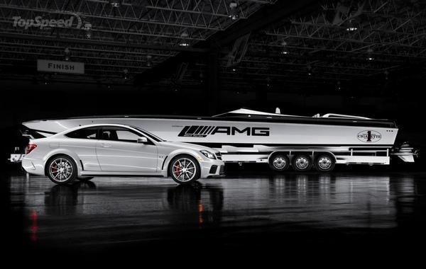 AMG создаёт прогулочный катер AMG создаёт прогулочный катер