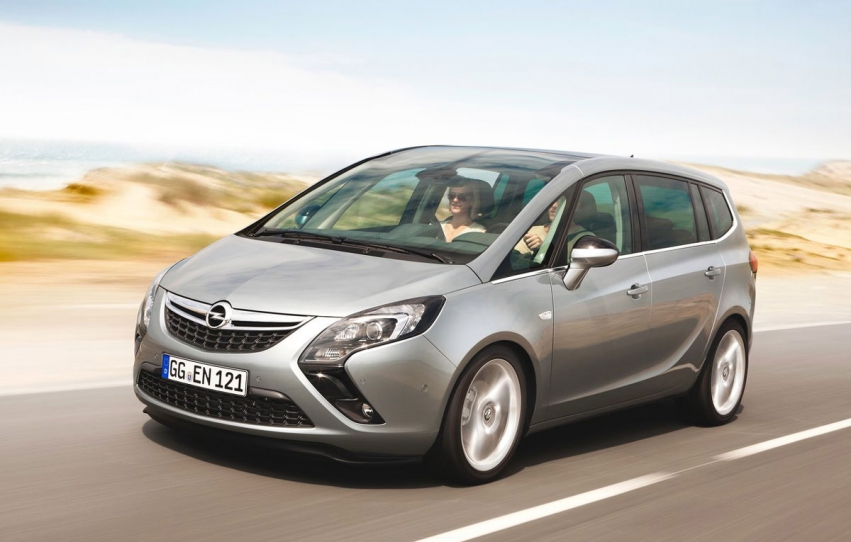 Opel ar putea construi viitoarea generaţie Zafira împreună cu PSA Opel ar putea construi viitoarea generaţie Zafira împreună cu PSA