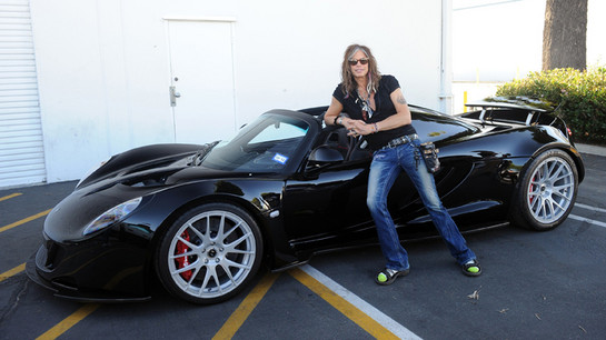 Hennessey Venom GT Spyder, cel mai rapid roadster din lume, i-a fost livrat lui Steven Tyler Hennessey Venom GT Spyder, cel mai rapid roadster din lume, i-a fost livrat lui Steven Tyler