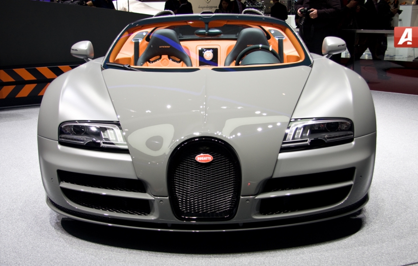 GENEVA 2012 LIVE: Bugatti Veyron Grand Sport Vitesse - cabrio de 1200 de cai GENEVA 2012 LIVE: Bugatti Veyron Grand Sport Vitesse - cabrio de 1200 de cai