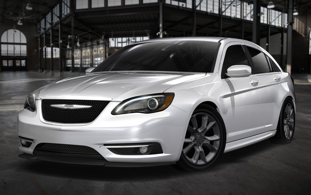 Mopar покажет в Детройте Chrysler 200 Super S и Dodge Charger Redline Mopar покажет в Детройте Chrysler 200 Super S и Dodge Charger Redline