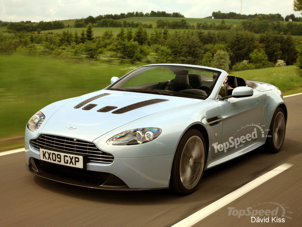 2012 Aston Martin V12 Vantage Roadster 2012 Aston Martin V12 Vantage Roadster